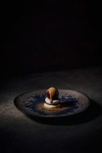 Fine Dining Teller im Sterne Restaurant Coda